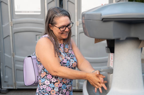 Portable Toilet Options We Offer in Hartford, AL